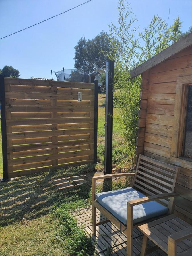 Bastide Bellugue Maison D'Hotes Reseau Bienvenue A La Ferme A 3 Minutes De Lourmarin กาเดอเนต์ ภายนอก รูปภาพ