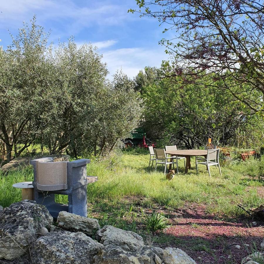 Bastide Bellugue Maison D'Hotes Reseau Bienvenue A La Ferme A 3 Minutes De Lourmarin กาเดอเนต์ ภายนอก รูปภาพ