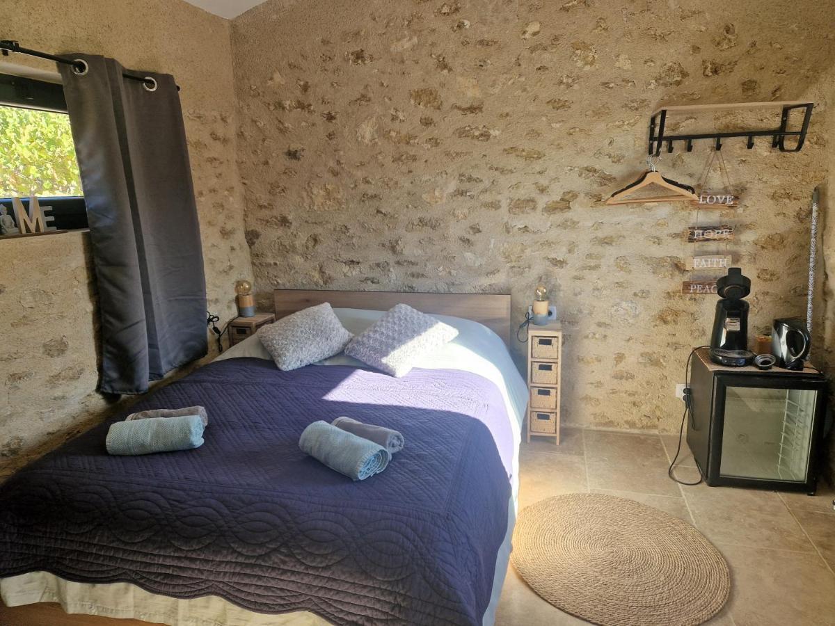 Bastide Bellugue Maison D'Hotes Reseau Bienvenue A La Ferme A 3 Minutes De Lourmarin กาเดอเนต์ ภายนอก รูปภาพ